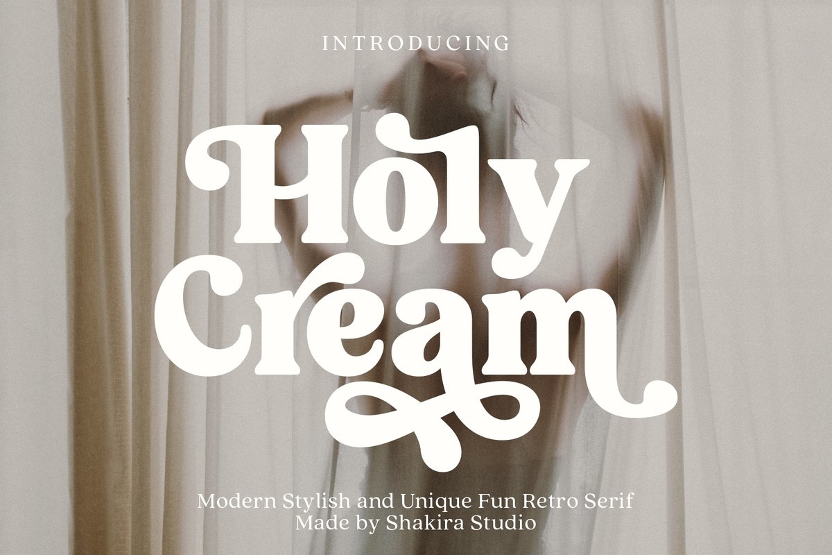 Ejemplo de fuente Holy Cream #1